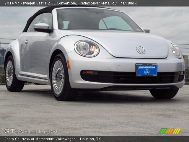2014 Volkswagen Beetle 2.5L Convertible in Reflex Silver Metallic