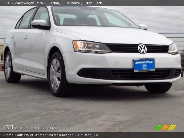 2014 Volkswagen Jetta SE Sedan in Pure White