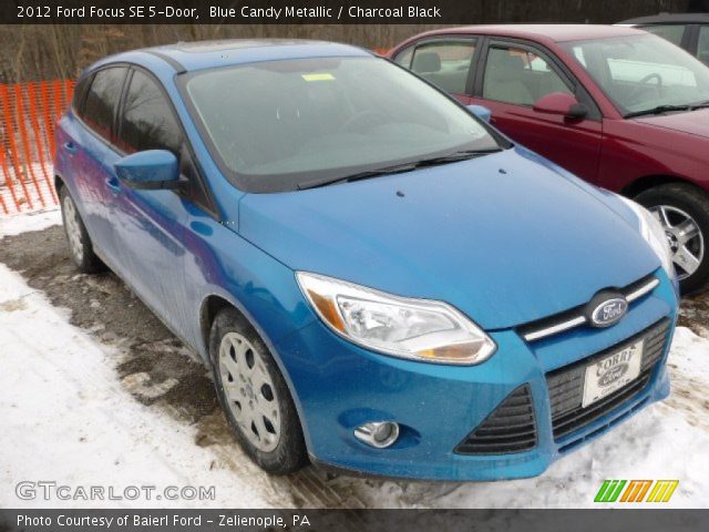 2012 Ford Focus SE 5-Door in Blue Candy Metallic