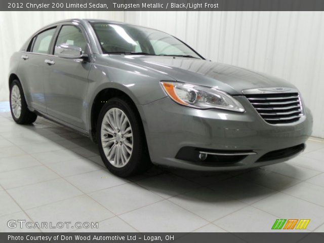 2012 Chrysler 200 Limited Sedan in Tungsten Metallic