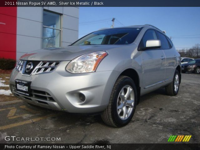 2011 Nissan Rogue SV AWD in Silver Ice Metallic