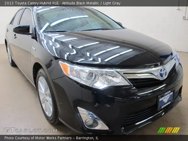 2013 Toyota Camry Hybrid XLE in Attitude Black Metallic