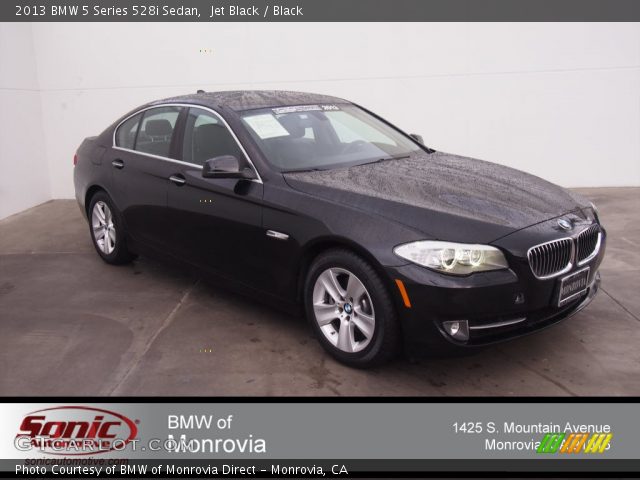 2013 BMW 5 Series 528i Sedan in Jet Black