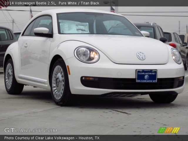 2014 Volkswagen Beetle 2.5L in Pure White