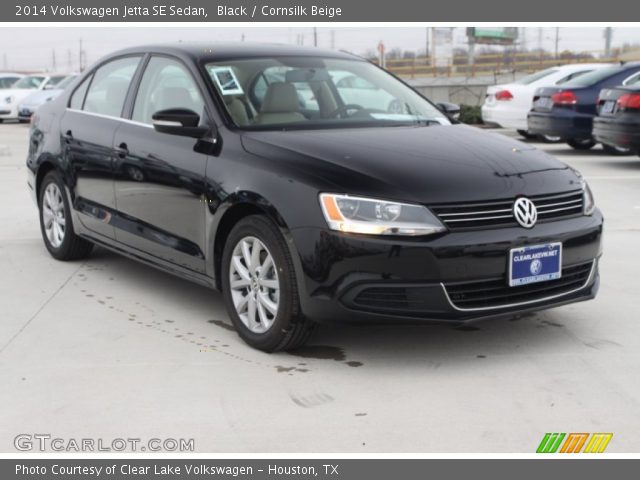 2014 Volkswagen Jetta SE Sedan in Black