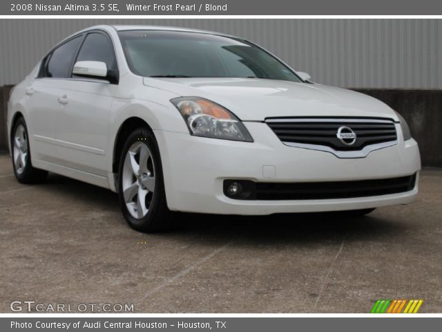2008 Nissan Altima 3.5 SE in Winter Frost Pearl