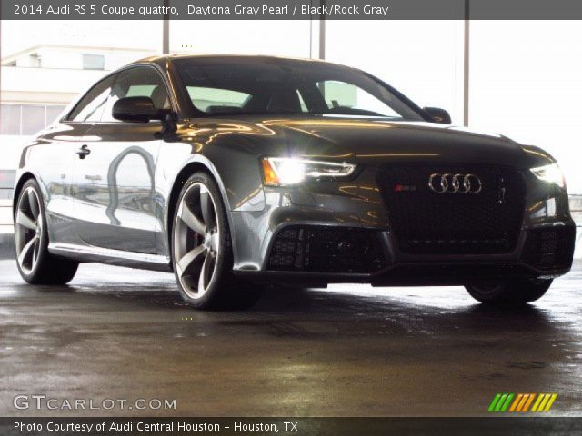 2014 Audi RS 5 Coupe quattro in Daytona Gray Pearl