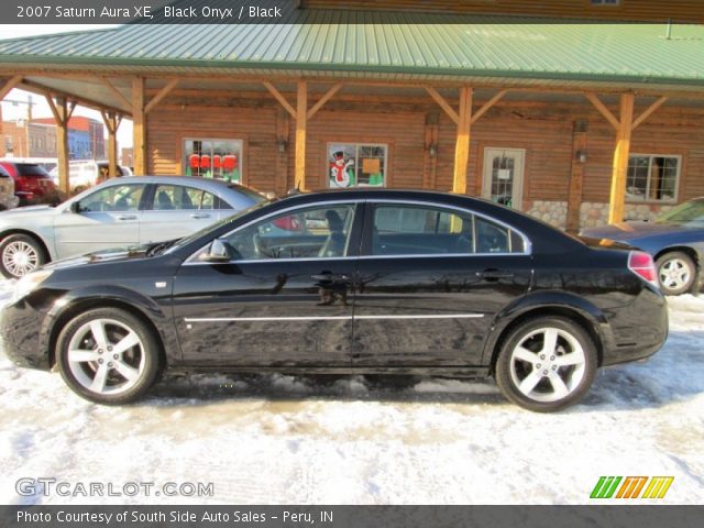 2007 Saturn Aura XE in Black Onyx