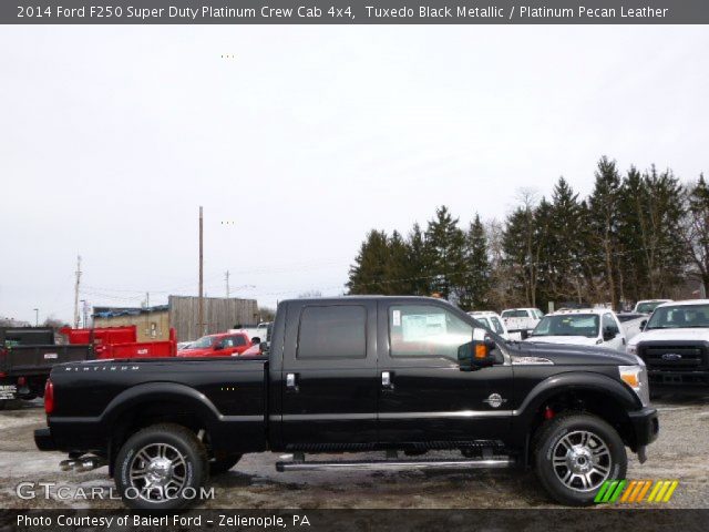 2014 Ford F250 Super Duty Platinum Crew Cab 4x4 in Tuxedo Black Metallic