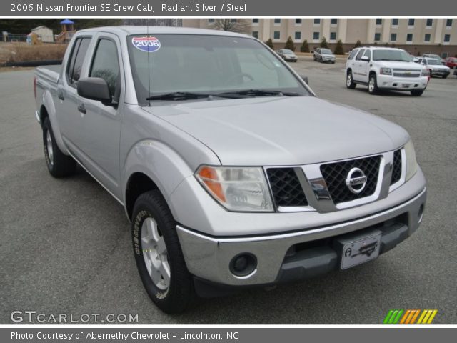 2006 Nissan Frontier SE Crew Cab in Radiant Silver