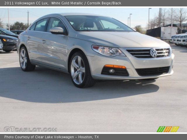2011 Volkswagen CC Lux in White Gold Metallic