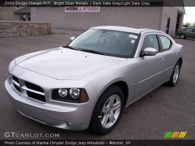 2009 Dodge Charger R/T in Bright Silver Metallic