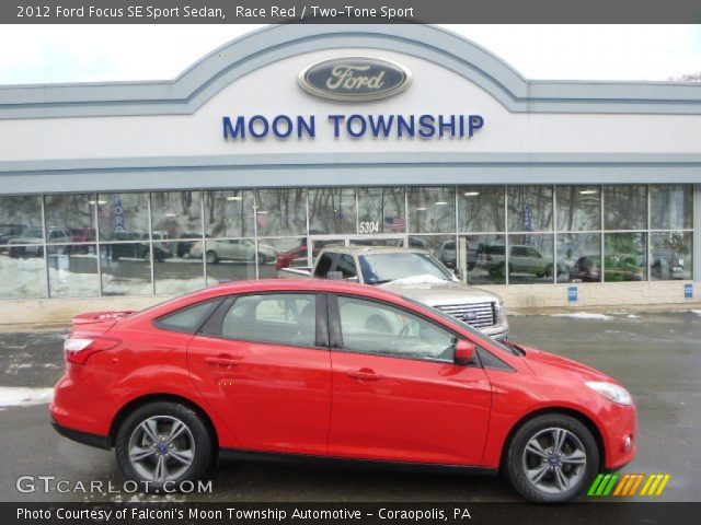 2012 Ford Focus SE Sport Sedan in Race Red