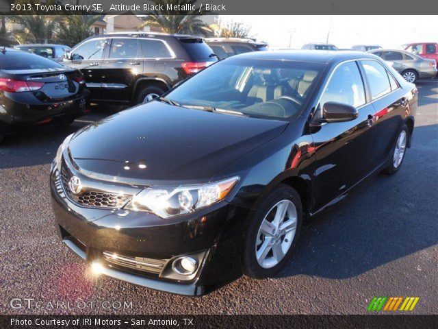 2013 Toyota Camry SE in Attitude Black Metallic