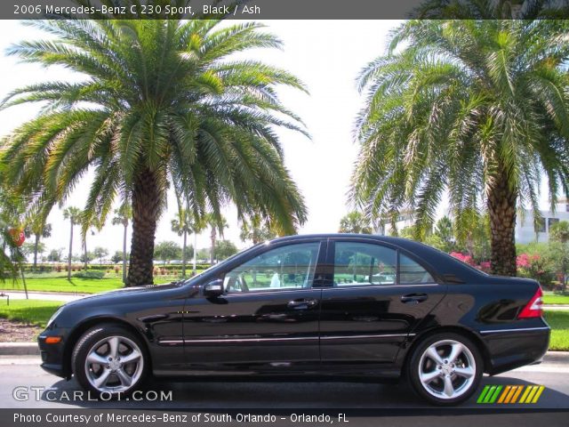2006 Mercedes-Benz C 230 Sport in Black