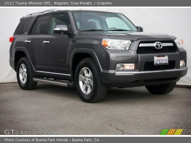 2011 Toyota 4Runner SR5 in Magnetic Gray Metallic