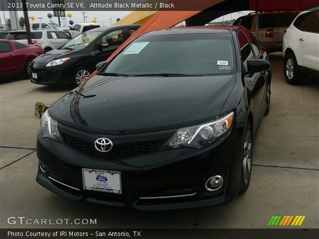 2013 Toyota Camry SE V6 in Attitude Black Metallic
