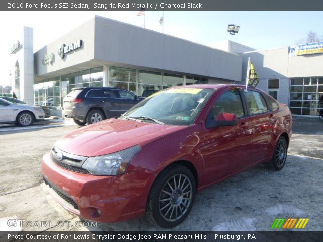 2010 Ford Focus SES Sedan in Sangria Red Metallic
