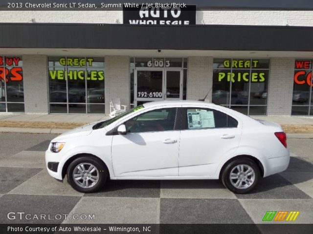 2013 Chevrolet Sonic LT Sedan in Summit White