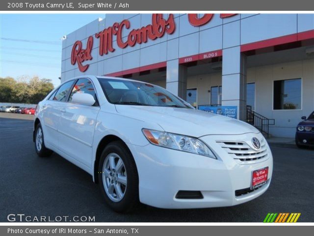 2008 Toyota Camry LE in Super White