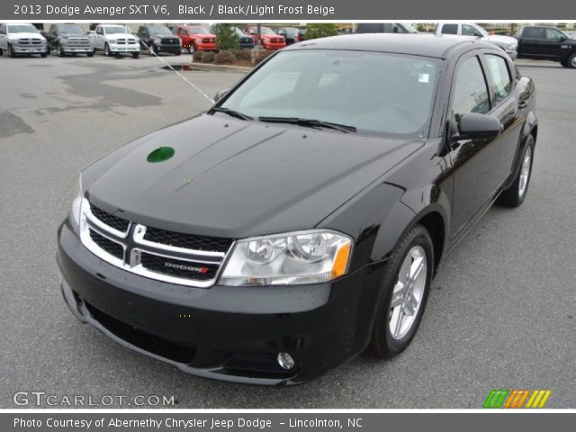 2013 Dodge Avenger SXT V6 in Black