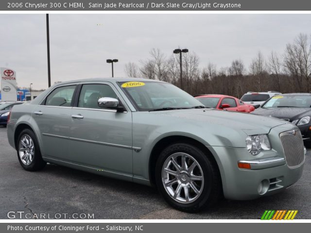 2006 Chrysler 300 C HEMI in Satin Jade Pearlcoat