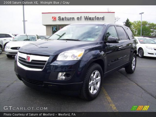 2008 Saturn Outlook XE in Midnight Blue