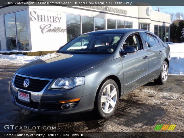 2009 Volkswagen Passat Komfort Sedan in Island Grey Metallic