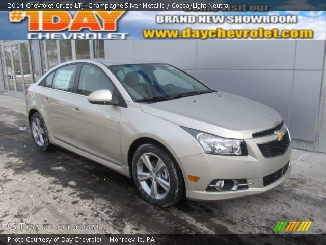 2014 Chevrolet Cruze LT in Champagne Silver Metallic