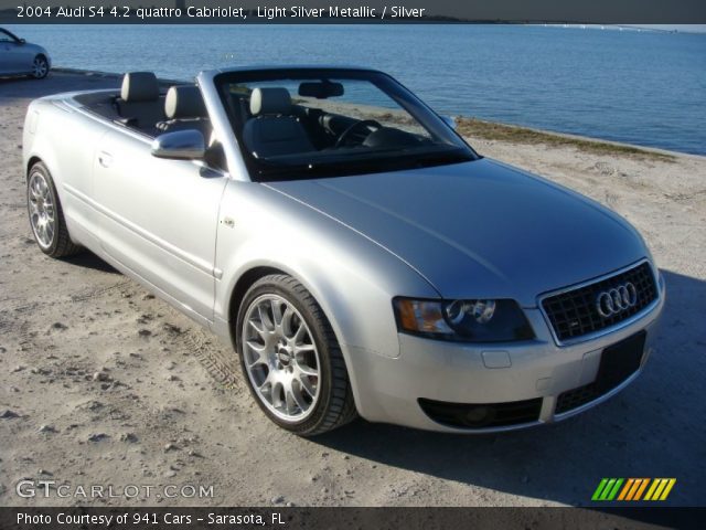 2004 Audi S4 4.2 quattro Cabriolet in Light Silver Metallic