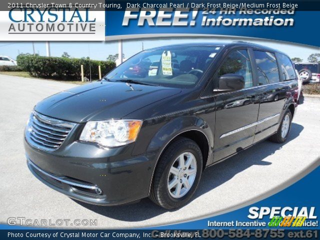 2011 Chrysler Town & Country Touring in Dark Charcoal Pearl
