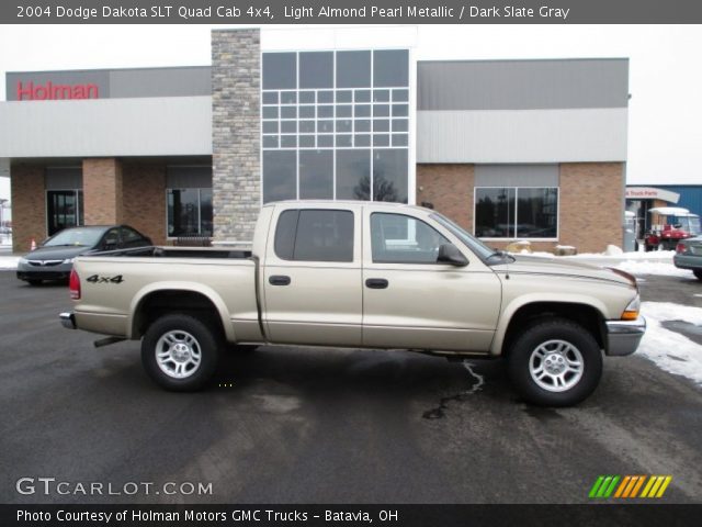 2004 Dodge Dakota SLT Quad Cab 4x4 in Light Almond Pearl Metallic