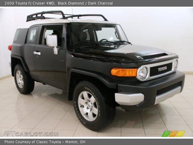 2009 Toyota FJ Cruiser 4WD in Black Diamond