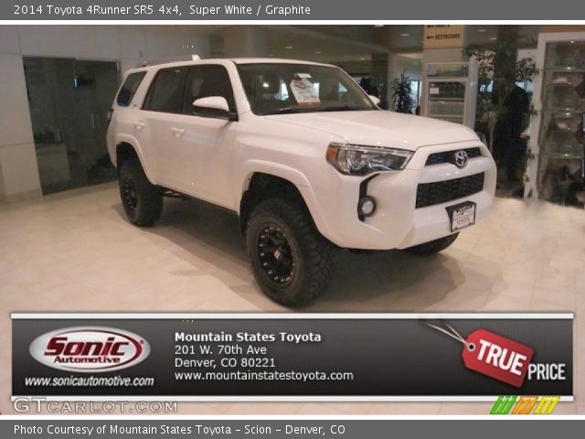 2014 Toyota 4Runner SR5 4x4 in Super White
