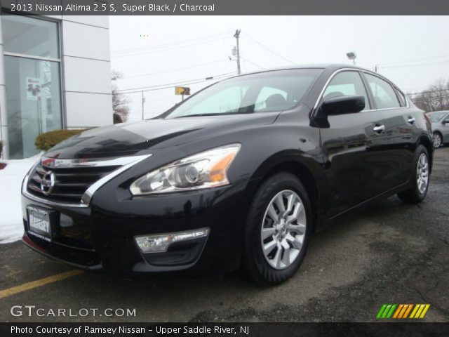 2013 Nissan Altima 2.5 S in Super Black