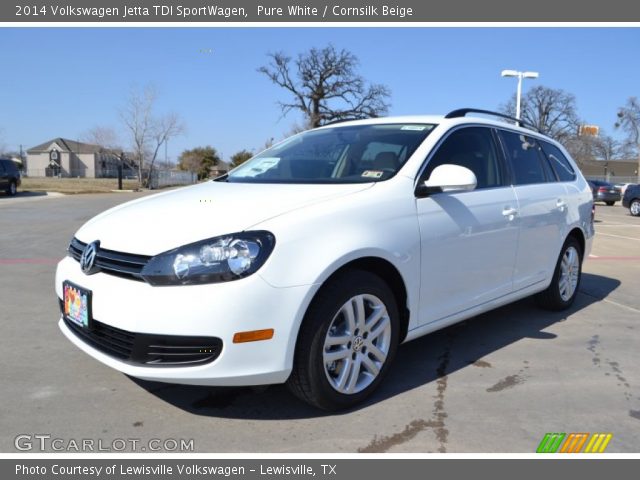 2014 Volkswagen Jetta TDI SportWagen in Pure White