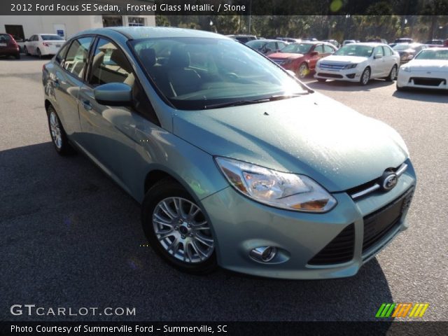 2012 Ford Focus SE Sedan in Frosted Glass Metallic