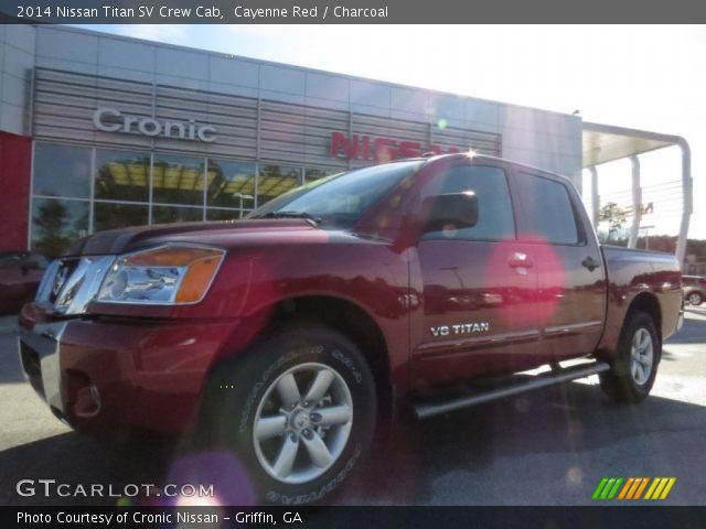 2014 Nissan Titan SV Crew Cab in Cayenne Red
