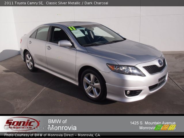 2011 Toyota Camry SE in Classic Silver Metallic