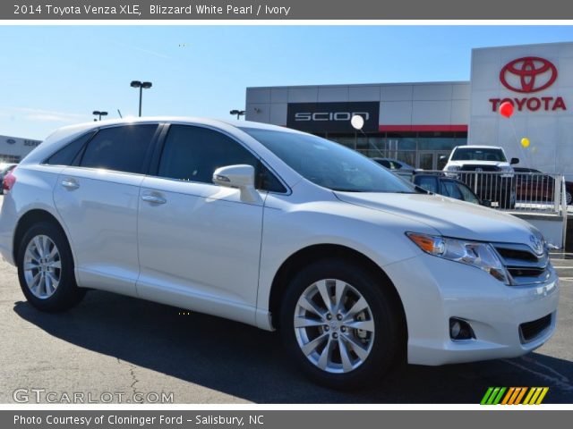 2014 Toyota Venza XLE in Blizzard White Pearl