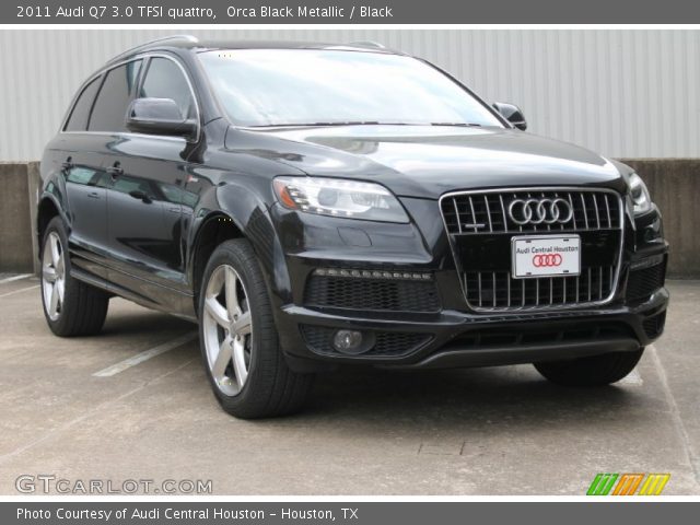 2011 Audi Q7 3.0 TFSI quattro in Orca Black Metallic