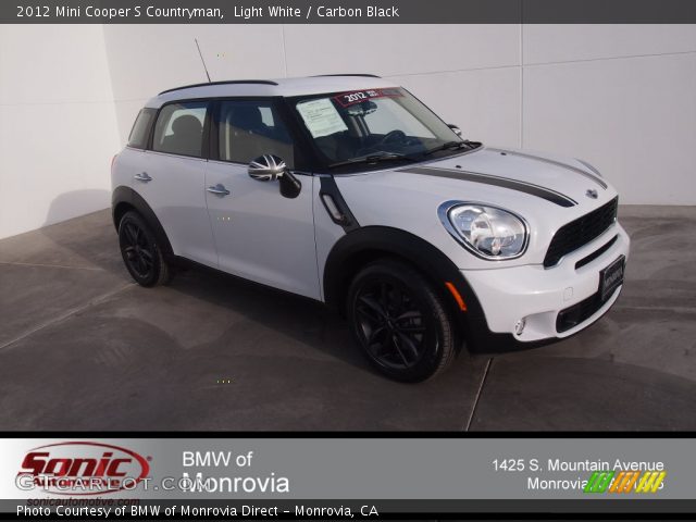 2012 Mini Cooper S Countryman in Light White