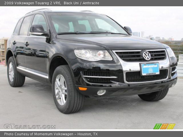 2009 Volkswagen Touareg 2 VR6 in Black Uni