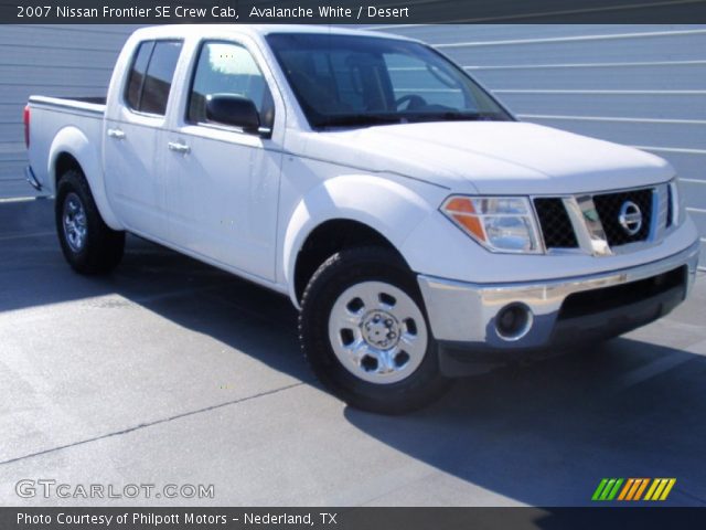 2007 Nissan Frontier SE Crew Cab in Avalanche White