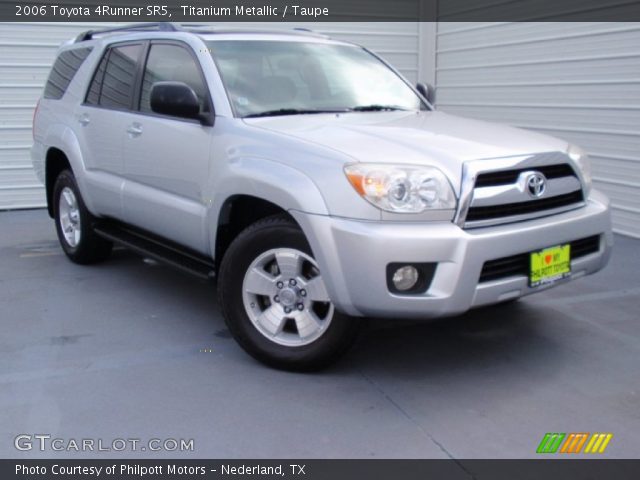 2006 Toyota 4Runner SR5 in Titanium Metallic