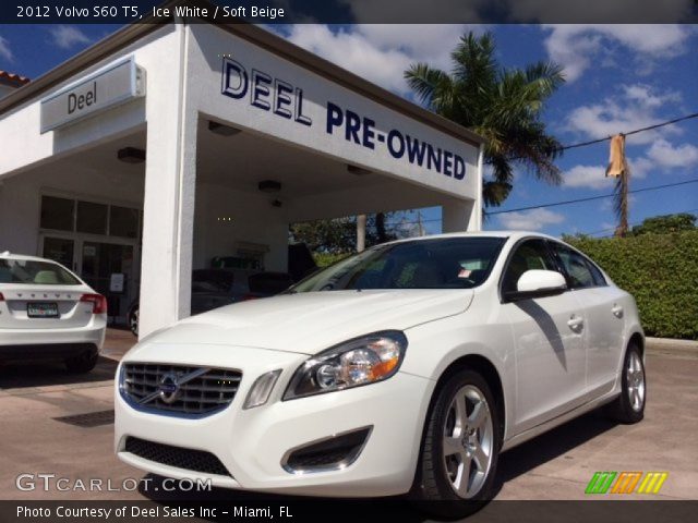 2012 Volvo S60 T5 in Ice White