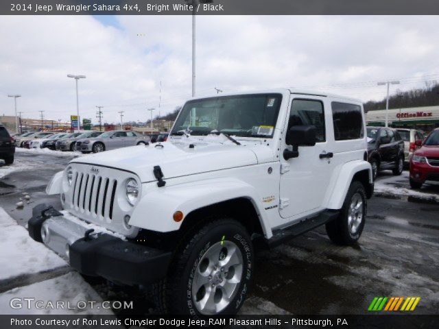 2014 Jeep Wrangler Sahara 4x4 in Bright White