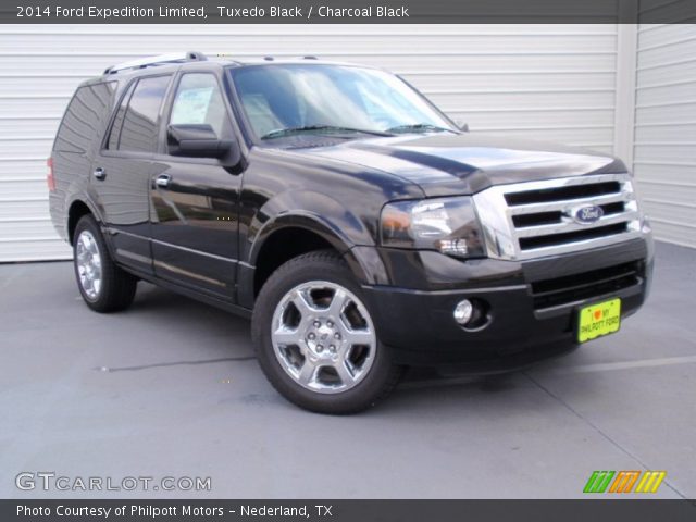 2014 Ford Expedition Limited in Tuxedo Black