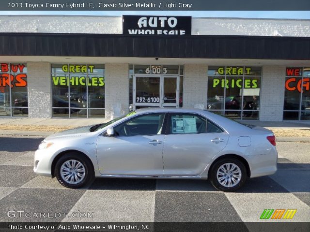 2013 Toyota Camry Hybrid LE in Classic Silver Metallic