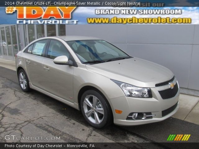 2014 Chevrolet Cruze LT in Champagne Silver Metallic